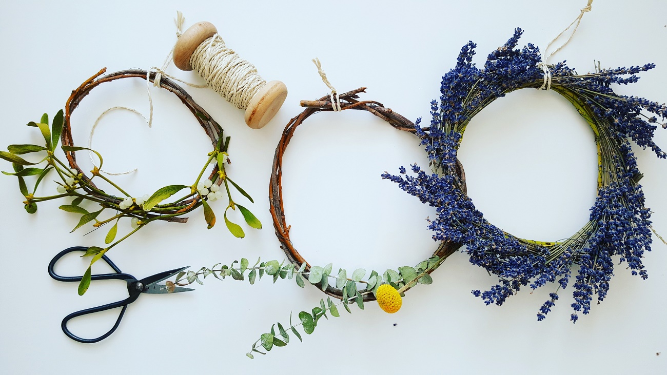 Deko-Kranz aus Naturmaterialien binden Eukalyptus-Kranz selber machen