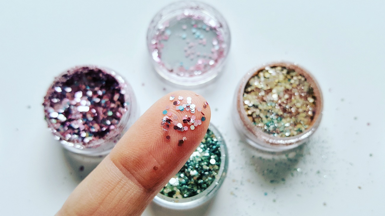 Glitzer- Der schöne Schein des Mikroplastik und nachhaltige Alternativen